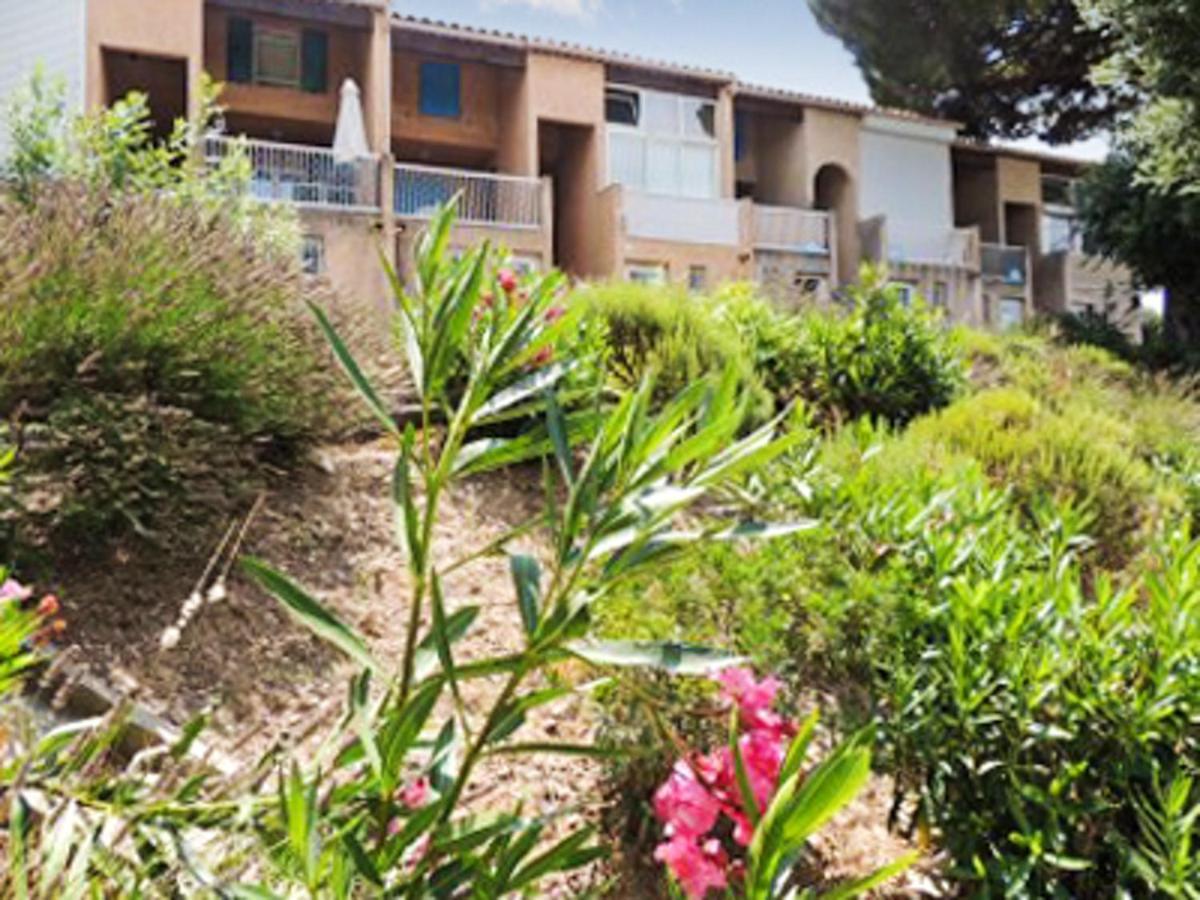 Maison Charmante A Cogolin Avec Vue Sur La Mer Et Piscine Ngoại thất bức ảnh