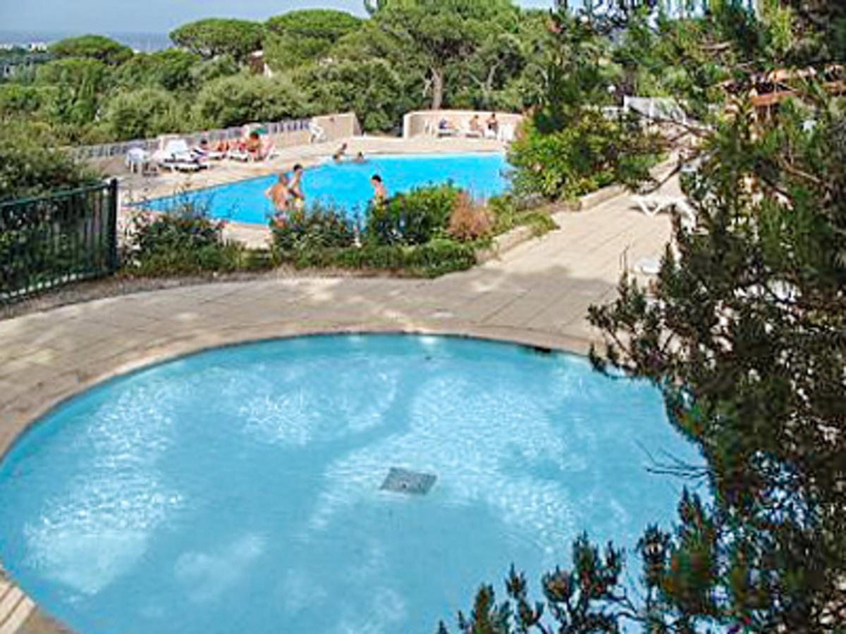 Maison Charmante A Cogolin Avec Vue Sur La Mer Et Piscine Ngoại thất bức ảnh